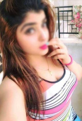 Independent Call Girls in Abu Dhabi +971527473990